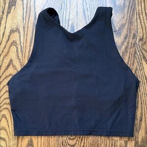 Quince Black XS Sports Bra Top